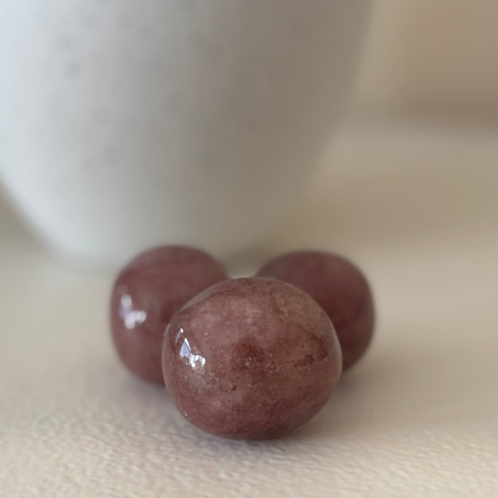 Pierre roulée Quartz fraise • La joie